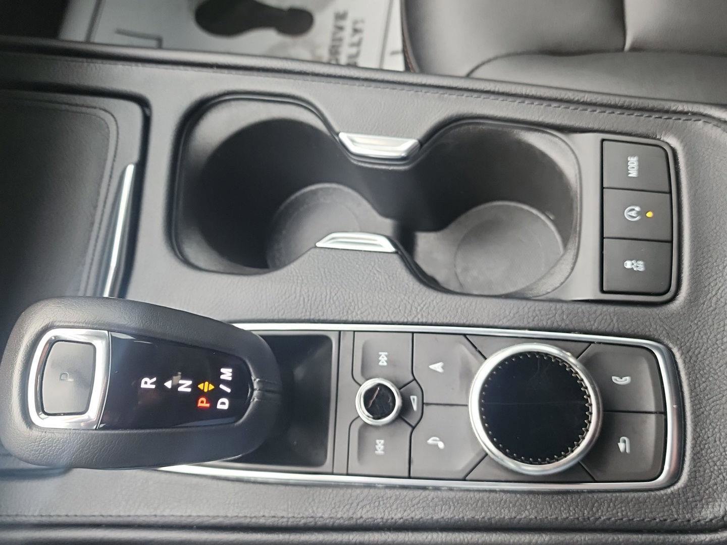 Used 2019 Cadillac XT4 Sport w/ Cold Weather Package image 21