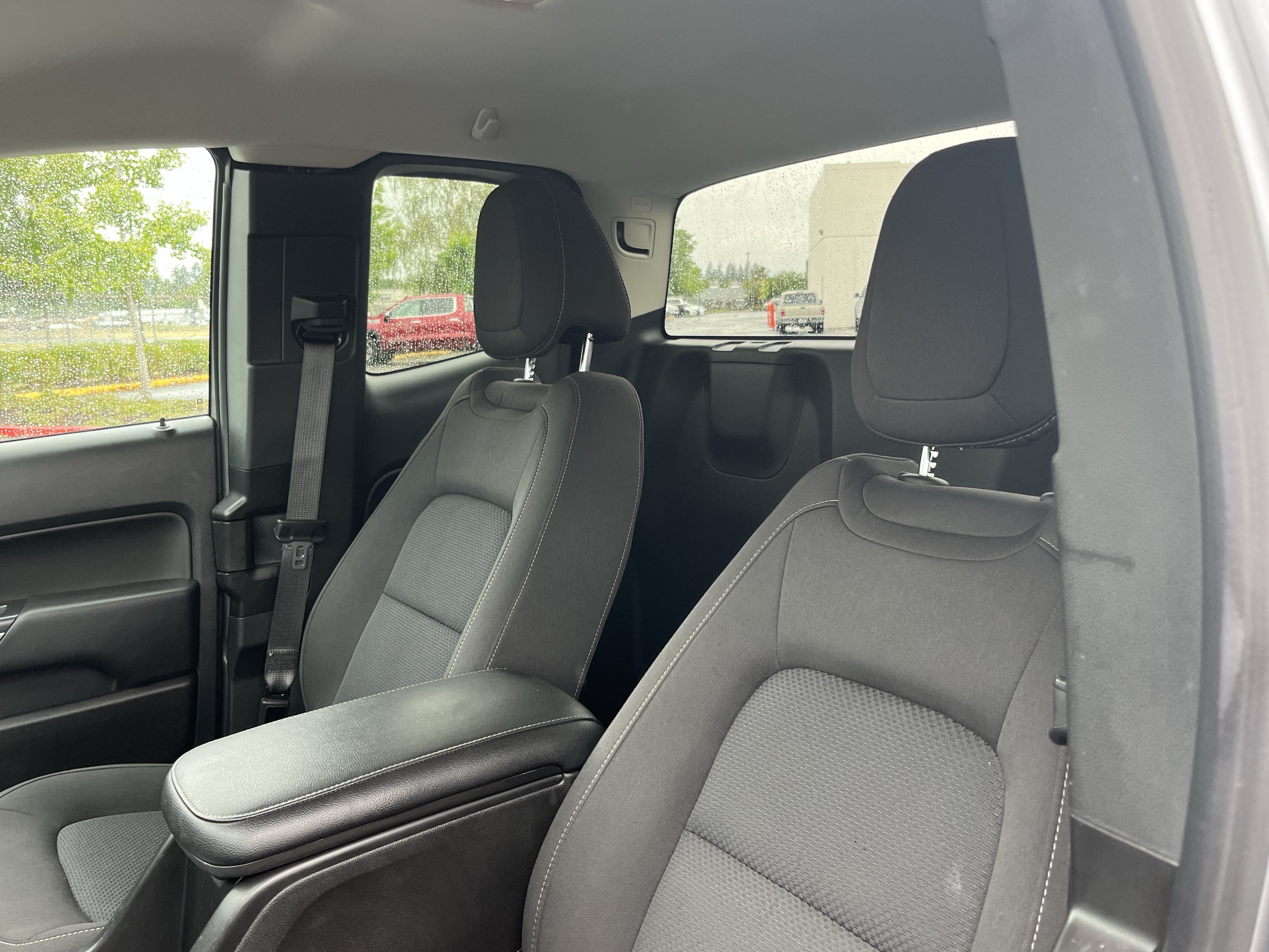 Used 2022 Chevrolet Colorado LT w/ Fleet Safety Package RWD image 17
