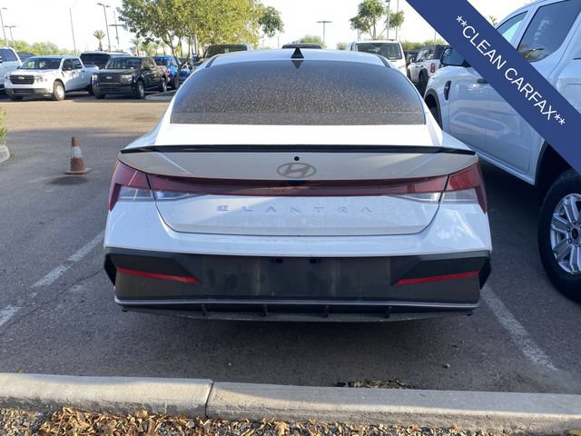 Used 2025 Hyundai Elantra Sport FWD image 3
