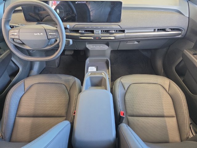 New 2027 Kia EV3 Wind FWD image 7