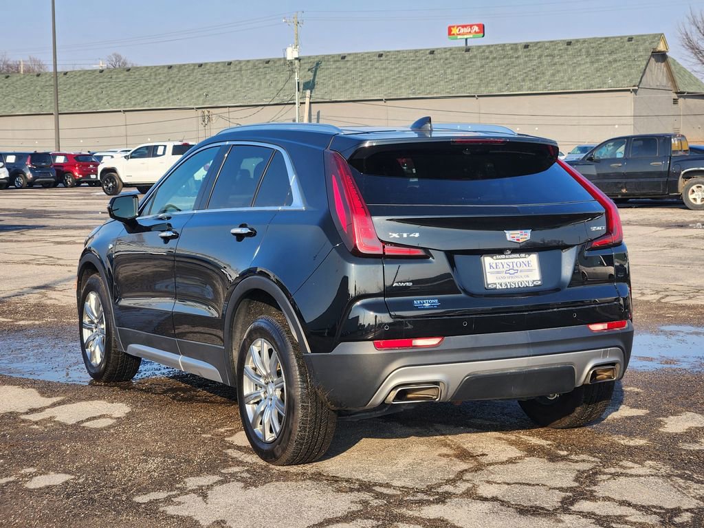 Used 2023 Cadillac XT4 Premium Luxury image 7