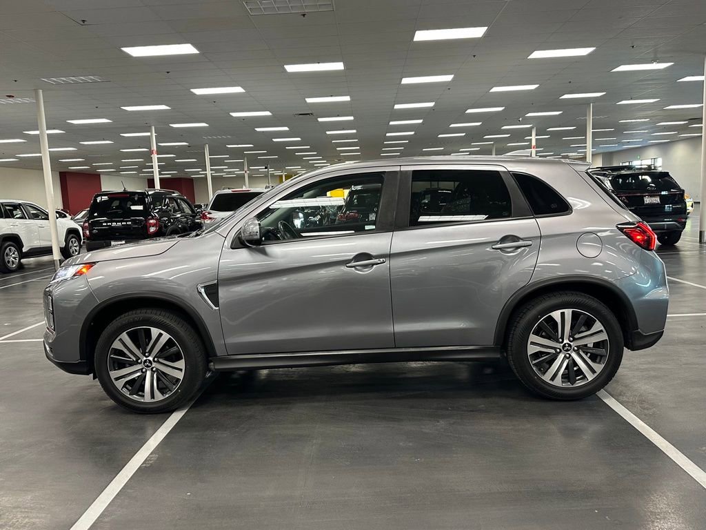 Used 2020 Mitsubishi Outlander Sport SE image 4