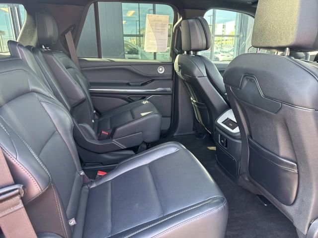 Used 2025 Lincoln Navigator Reserve w/ Jet Appearance Package image 20