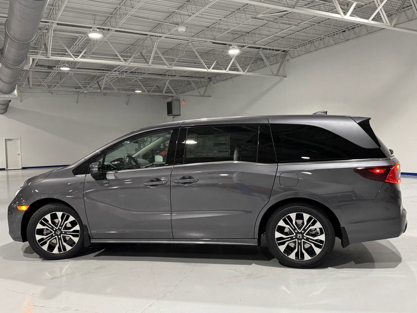 New 2026 Honda Odyssey Elite image 17