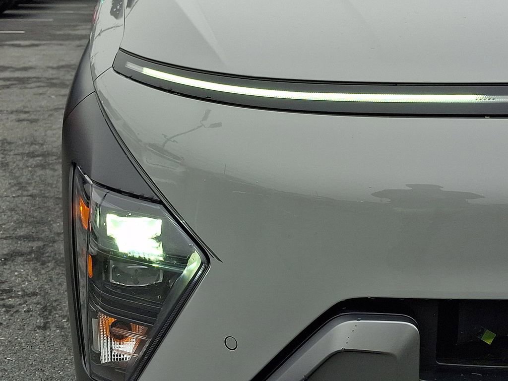 Used 2026 Hyundai Kona Limited image 9