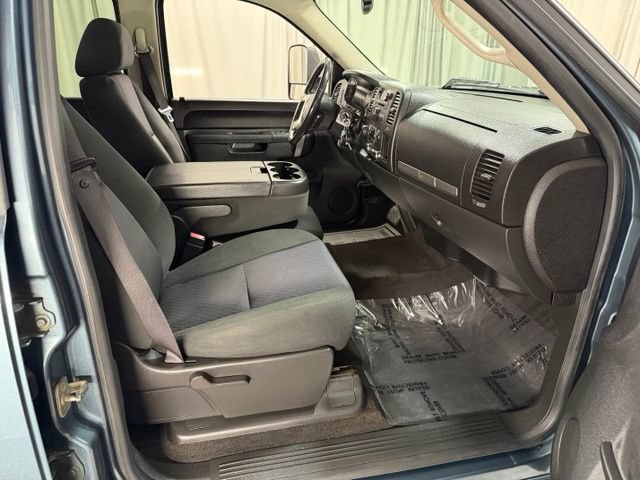 Used 2012 Chevrolet Silverado 2500 LT w/ Interior Plus Package AWD/4WD image 7