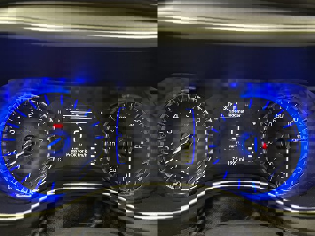 Used 2020 Chrysler Pacifica Touring image 13