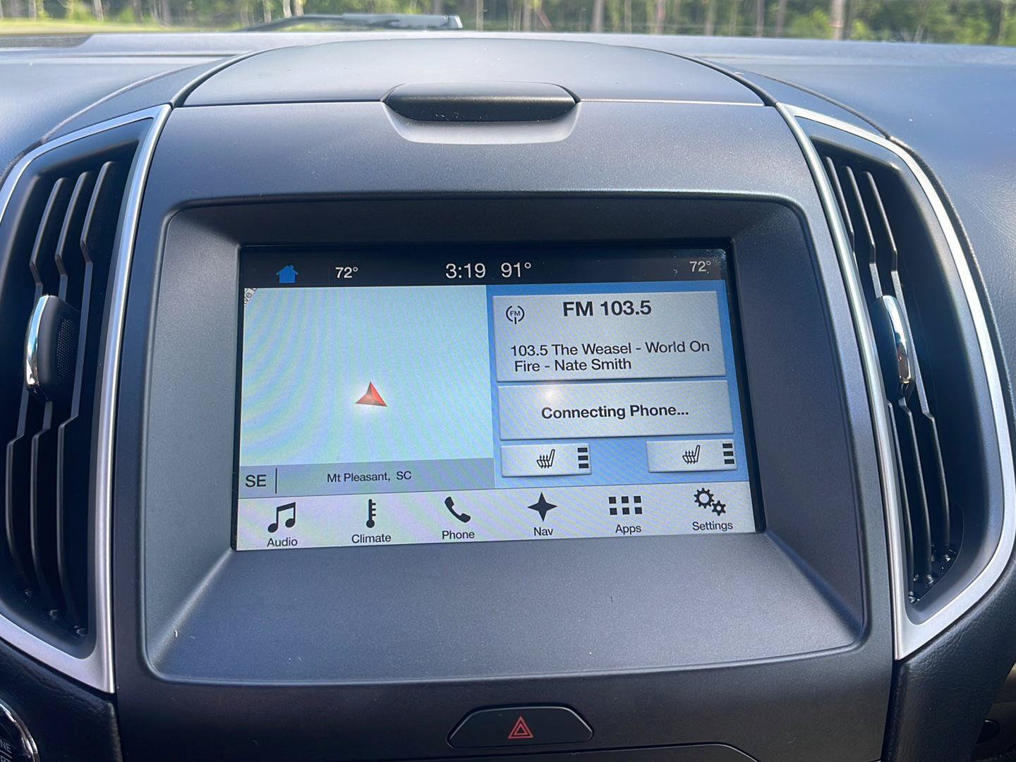Used 2018 Ford Edge SEL w/ Equipment Group 201A AWD/4WD image 17
