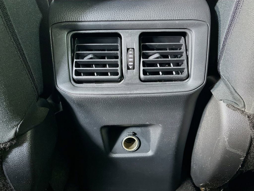 Used 2024 Toyota RAV4 LE FWD image 32