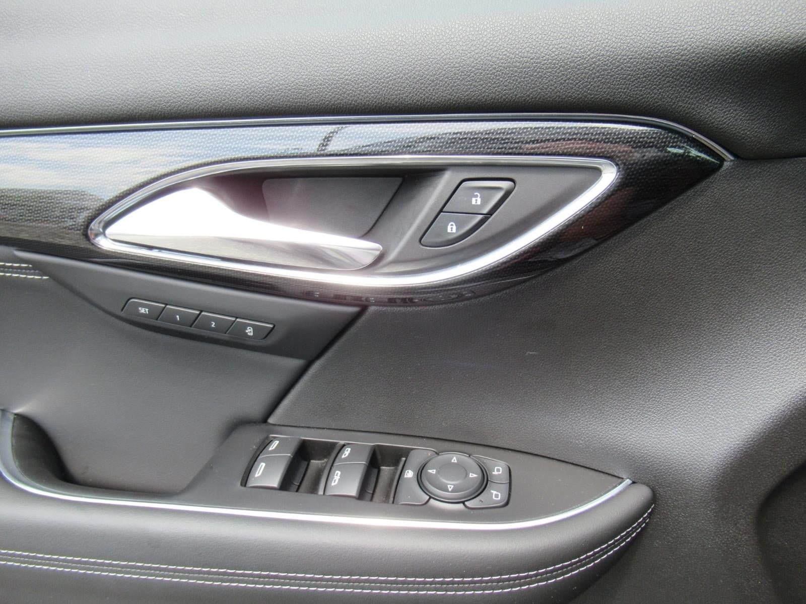 Used 2023 Buick Envision Essence w/ Sport Touring Package FWD image 21