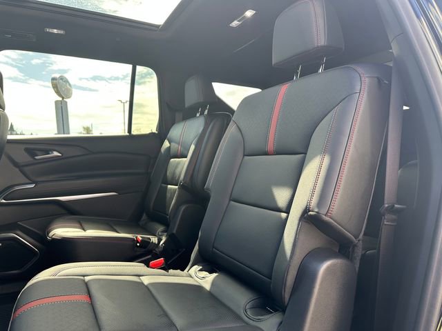 Used 2024 Chevrolet Traverse RS image 20