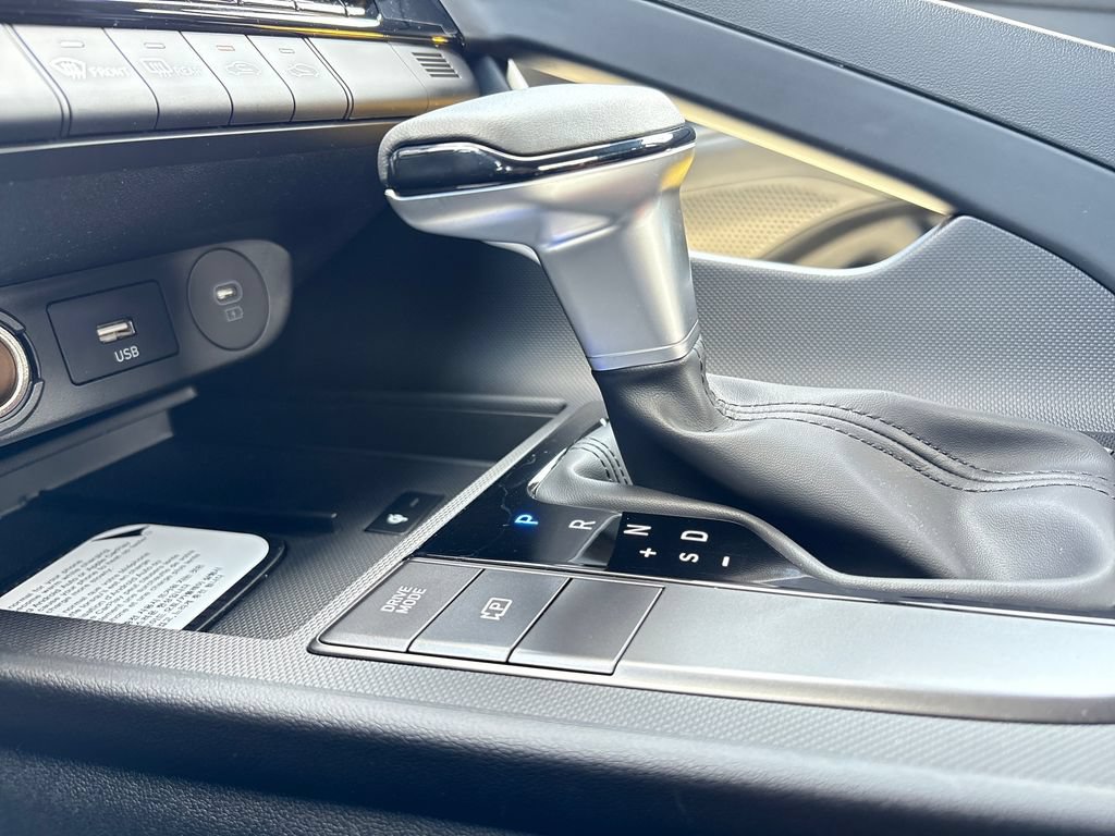 New 2026 Hyundai Elantra Sport FWD image 19