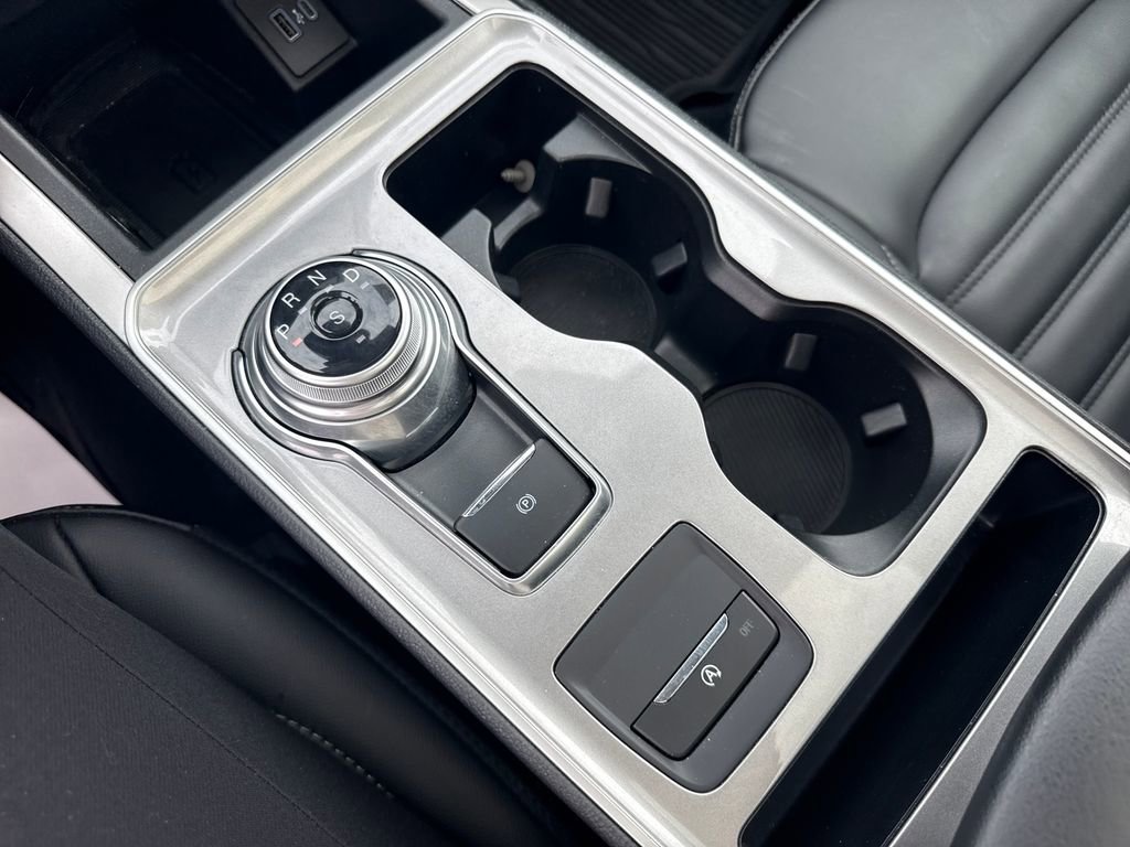 Used 2024 Ford Edge SEL w/ Convenience Package image 38