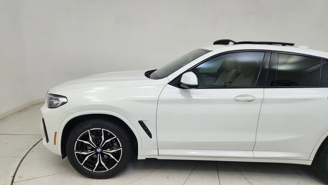 Used 2025 BMW X4 xDrive30i image 4