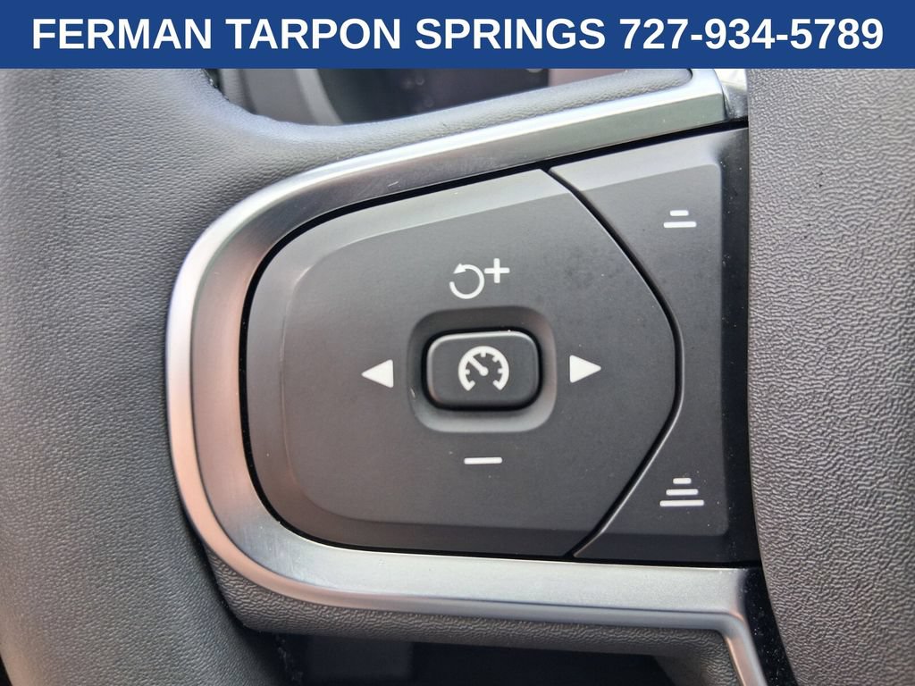 Certified 2024 Volvo XC60 B5 Core AWD/4WD image 31