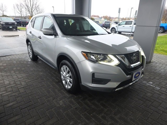 Used 2019 Nissan Rogue S image 5
