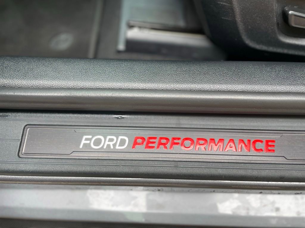 Used 2021 Ford Mustang Shelby GT500 w/ Technology Package RWD image 11