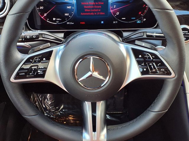 Used 2025 Mercedes-Benz GLC 300 image 8