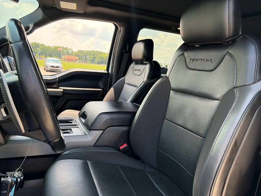 Used 2019 Ford F150 Raptor w/ Equipment Group 801A Mid AWD/4WD image 18