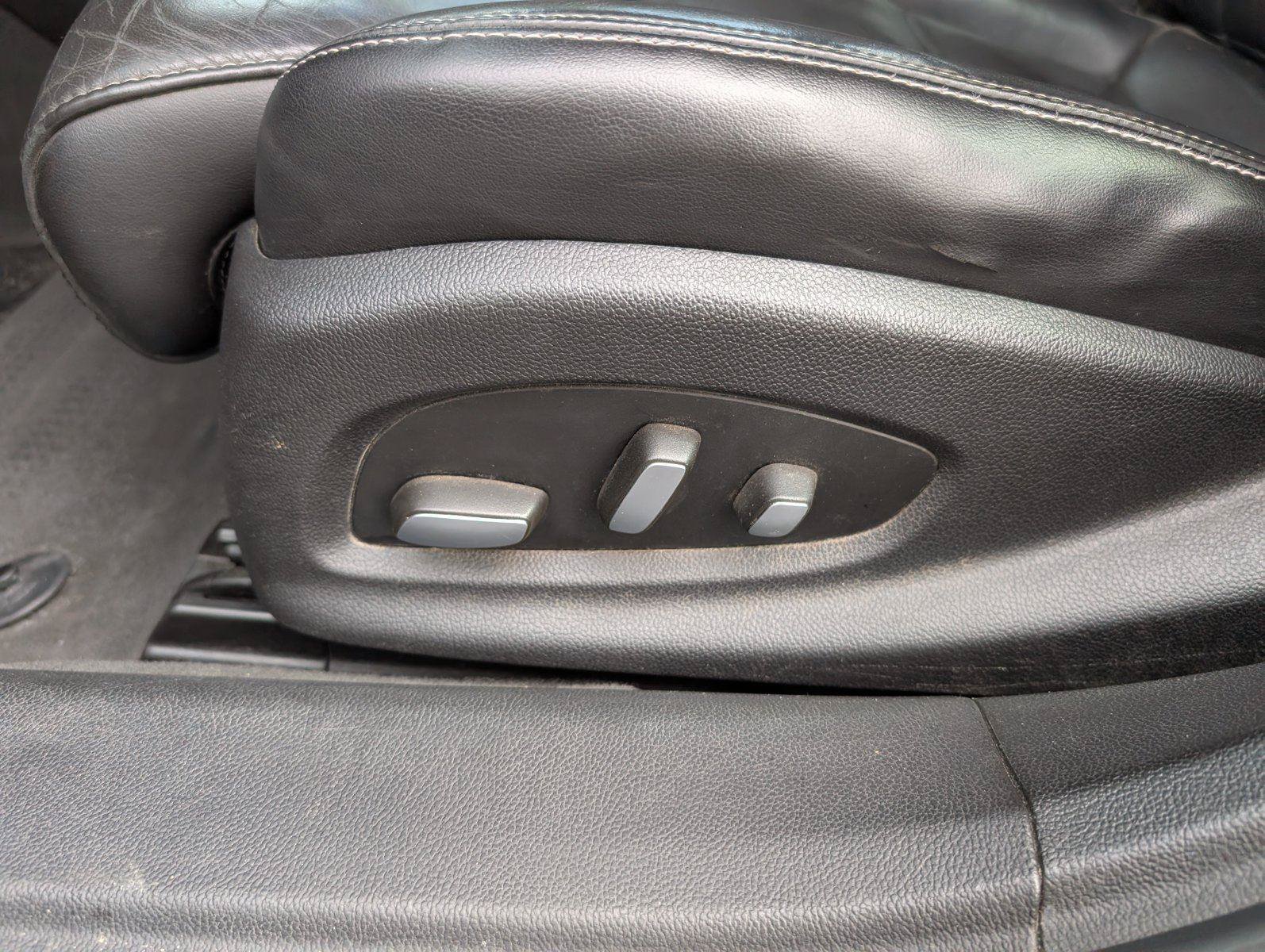 Used 2014 Cadillac XTS Luxury w/ Driver Awareness Package FWD image 13
