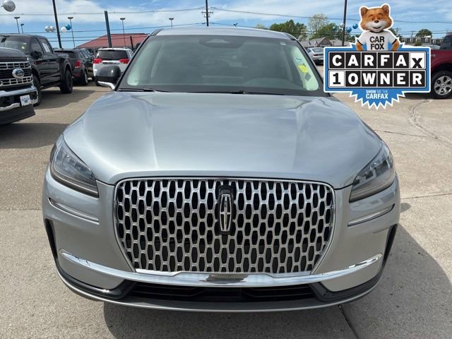 Used 2024 Lincoln Corsair AWD image 2