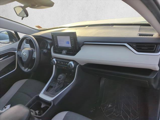 Certified 2021 Toyota RAV4 XLE FWD image 20