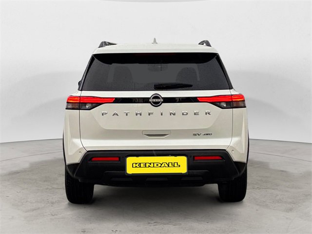 Used 2024 Nissan Pathfinder SV image 4