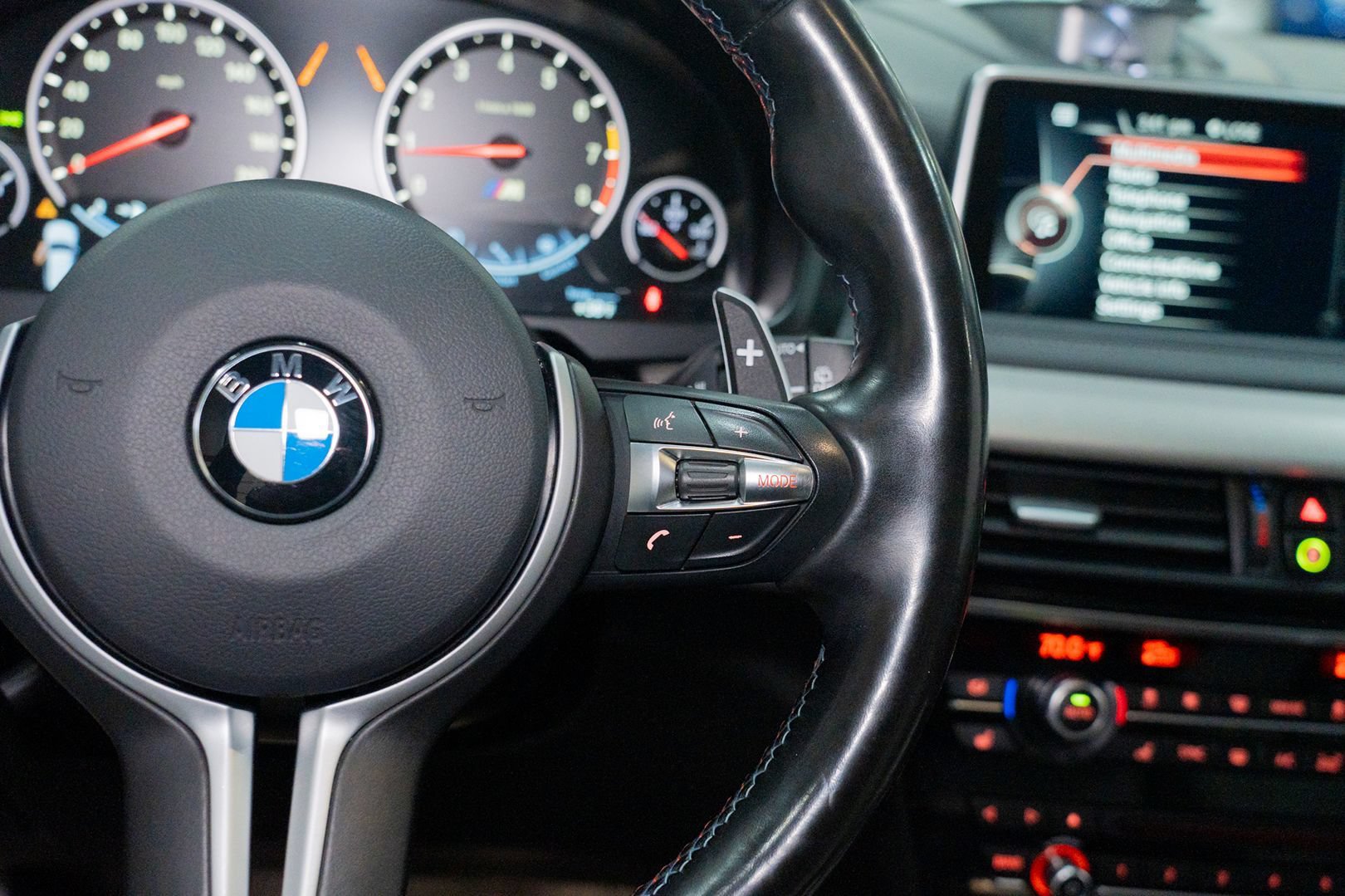 Used 2015 BMW X5 M AWD/4WD image 37