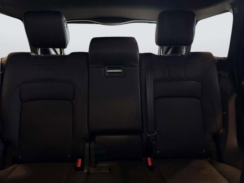 Used 2020 Land Rover Range Rover HSE image 25