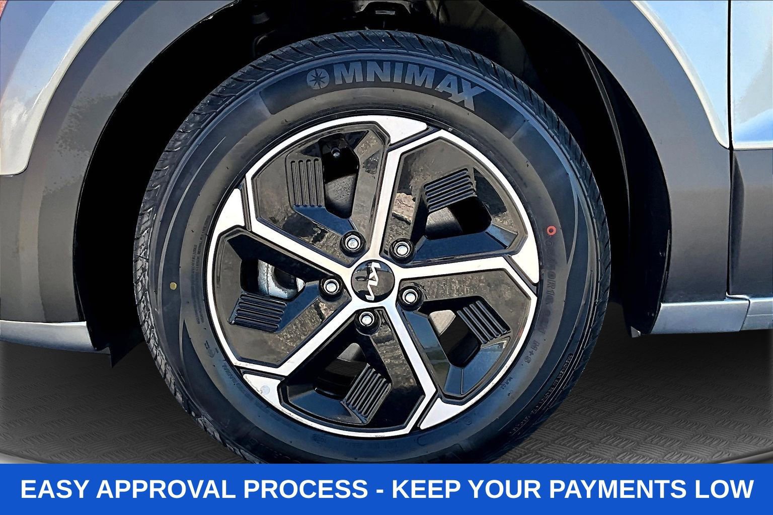 Used 2023 Kia Niro LX FWD image 42