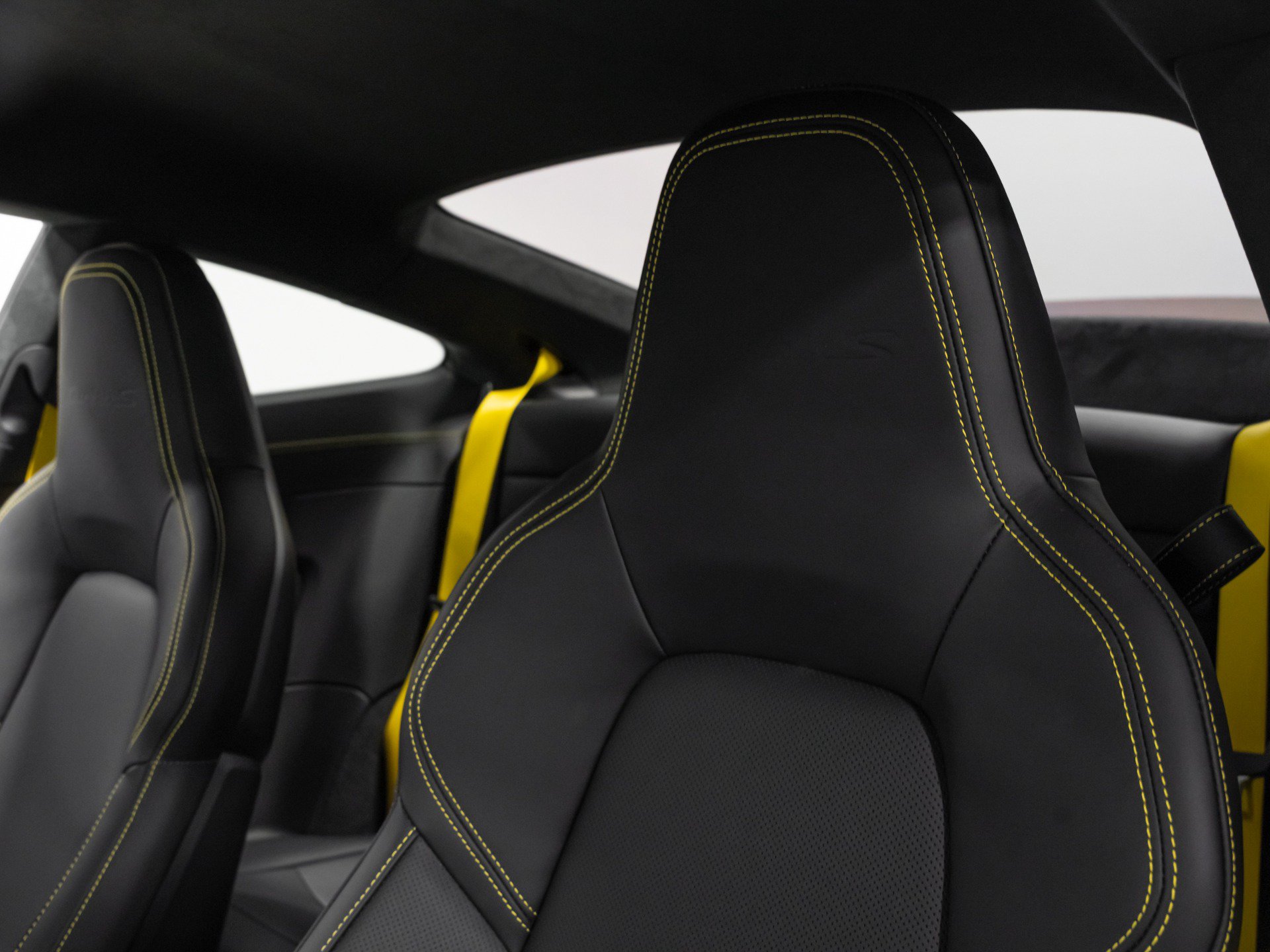Used 2025 Porsche 911 Turbo S AWD/4WD image 45