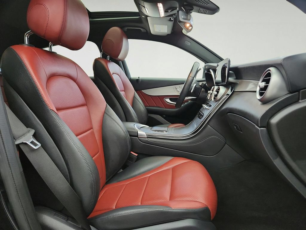 Used 2021 Mercedes-Benz GLC 300 4MATIC Coupe image 28