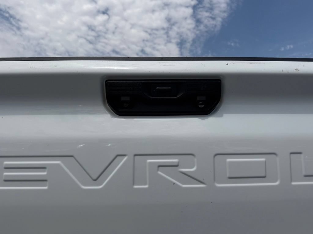 Used 2022 Chevrolet Silverado 2500 Custom w/ Custom Value Package AWD/4WD image 21