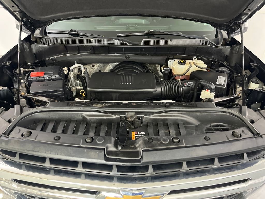 Used 2020 Chevrolet Silverado 1500 LT w/ True North Edition AWD/4WD image 9