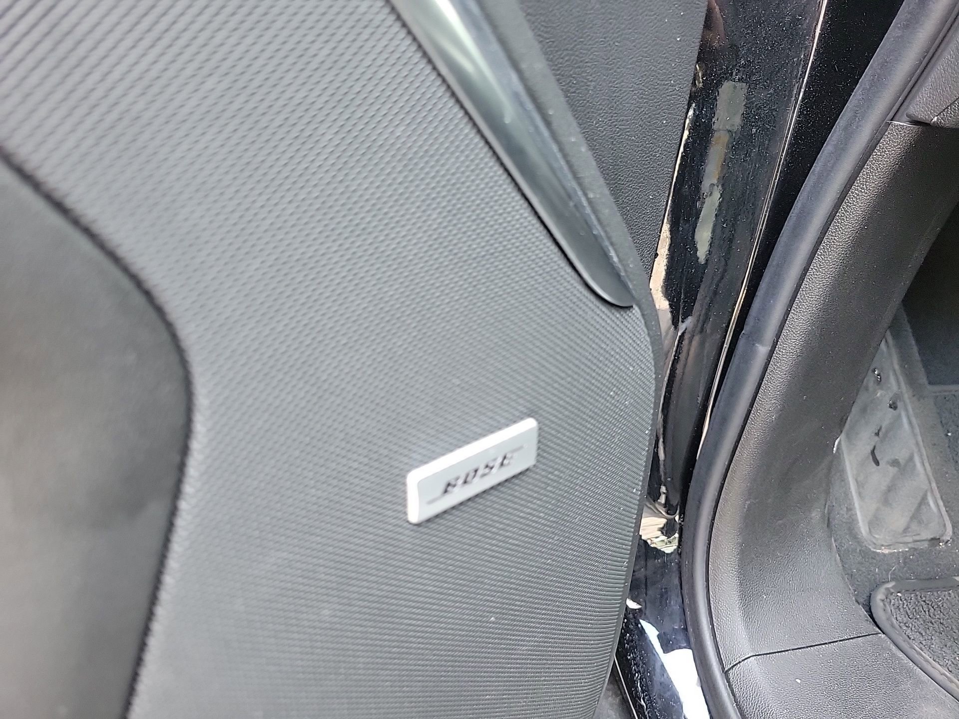 Used 2025 GMC Yukon Denali AWD/4WD image 27