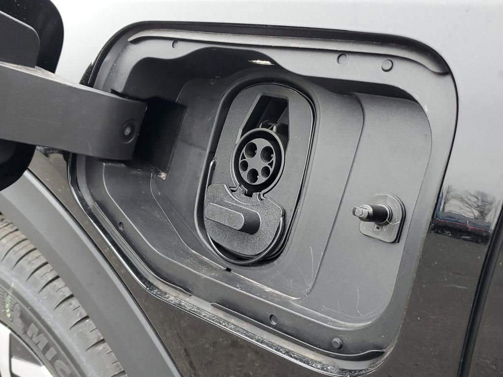 New 2026 Chevrolet Equinox EV LT image 7