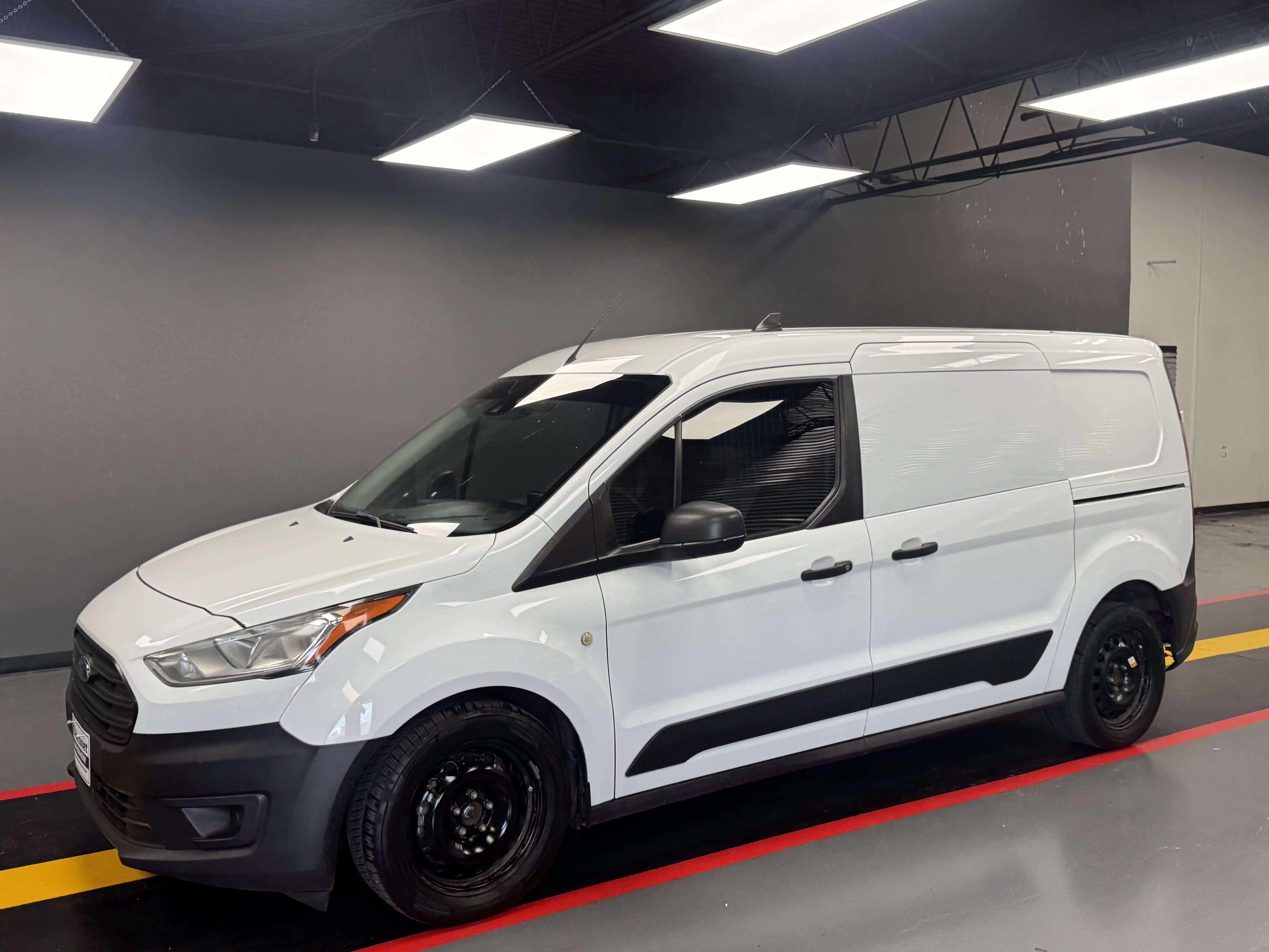 Used 2019 Ford Transit Connect XL FWD image 2
