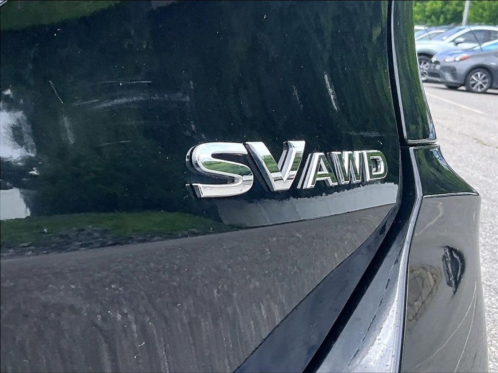 Used 2019 Nissan Rogue SV AWD/4WD image 29