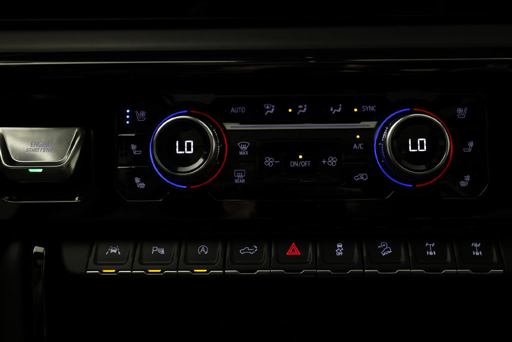 Used 2026 GMC Sierra 1500 AT4X AWD/4WD image 27