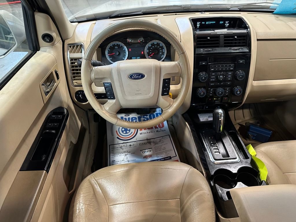 Used 2008 Ford Escape Limited image 25