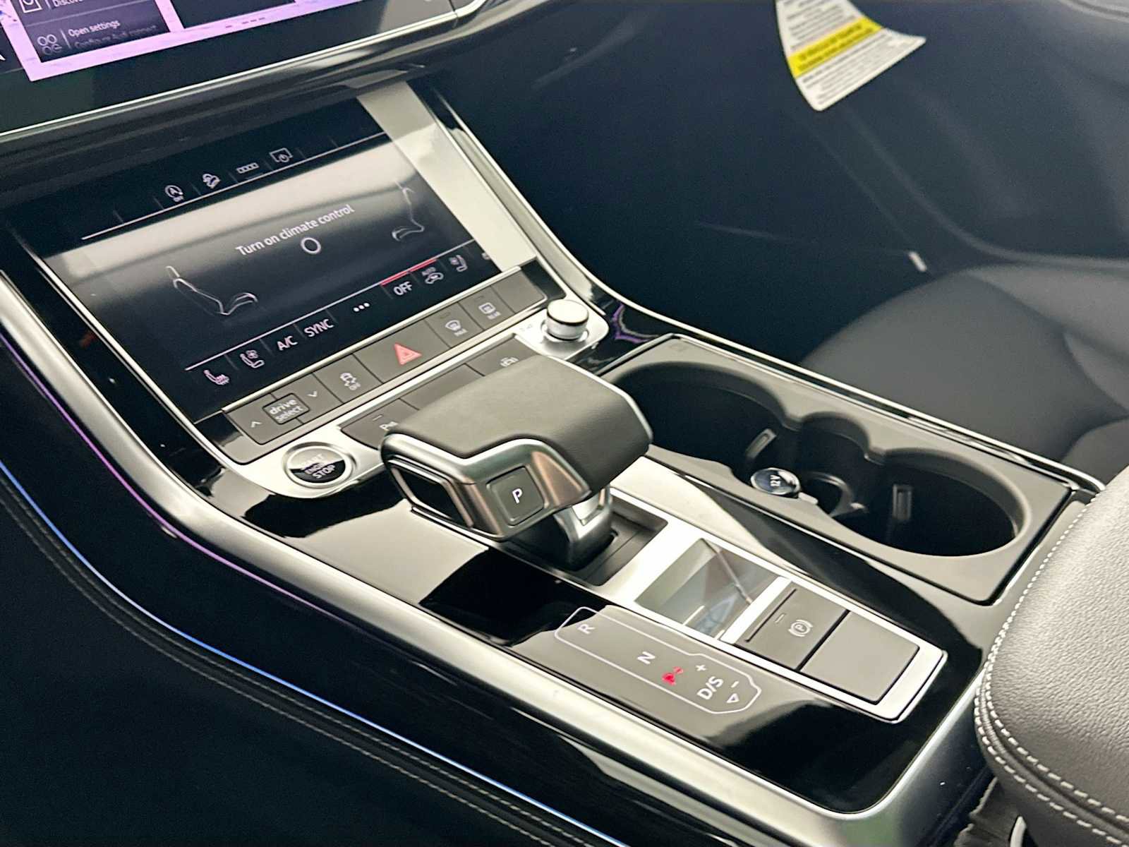 New 2025 Audi Q8 Premium Plus image 16