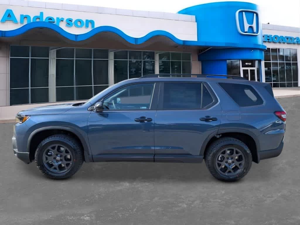 New 2026 Honda Pilot TrailSport image 2