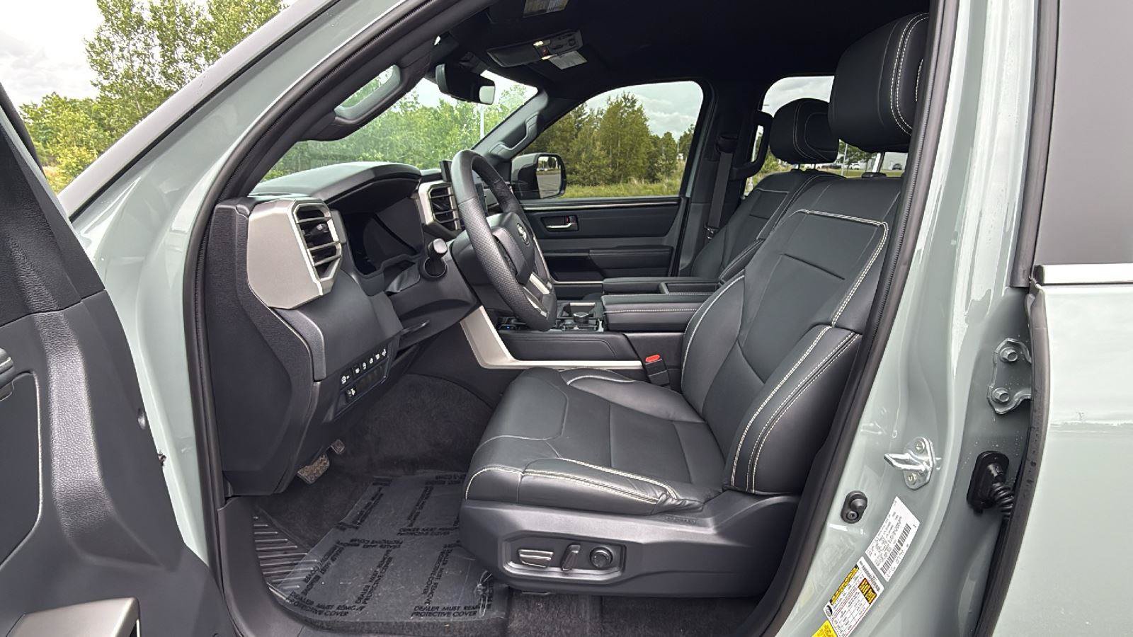 Used 2026 Toyota Tundra Limited AWD/4WD image 25
