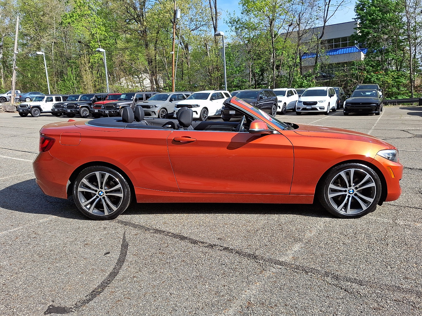 Used 2016 BMW 228i xDrive Convertible AWD/4WD image 12