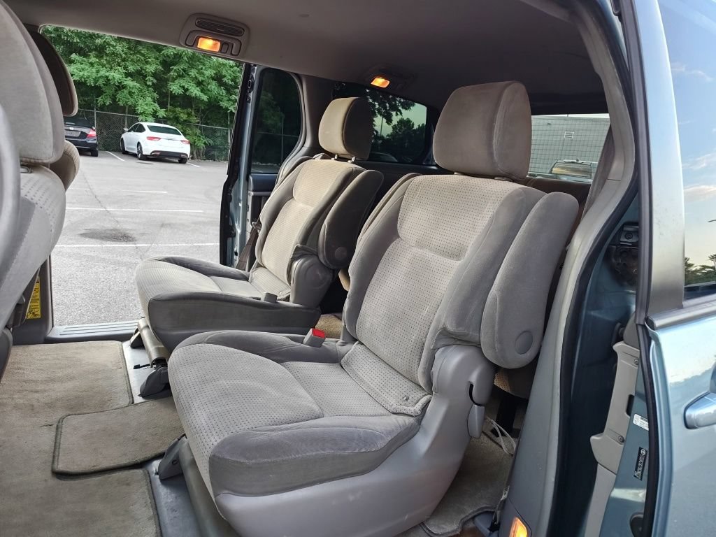 Used 2009 Toyota Sienna LE FWD image 11