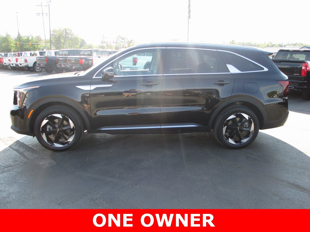 Used 2025 Kia Sorento EX image 9