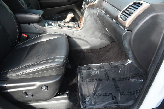 Used 2016 Jeep Grand Cherokee Limited w/ Trailer Tow Group IV image 25