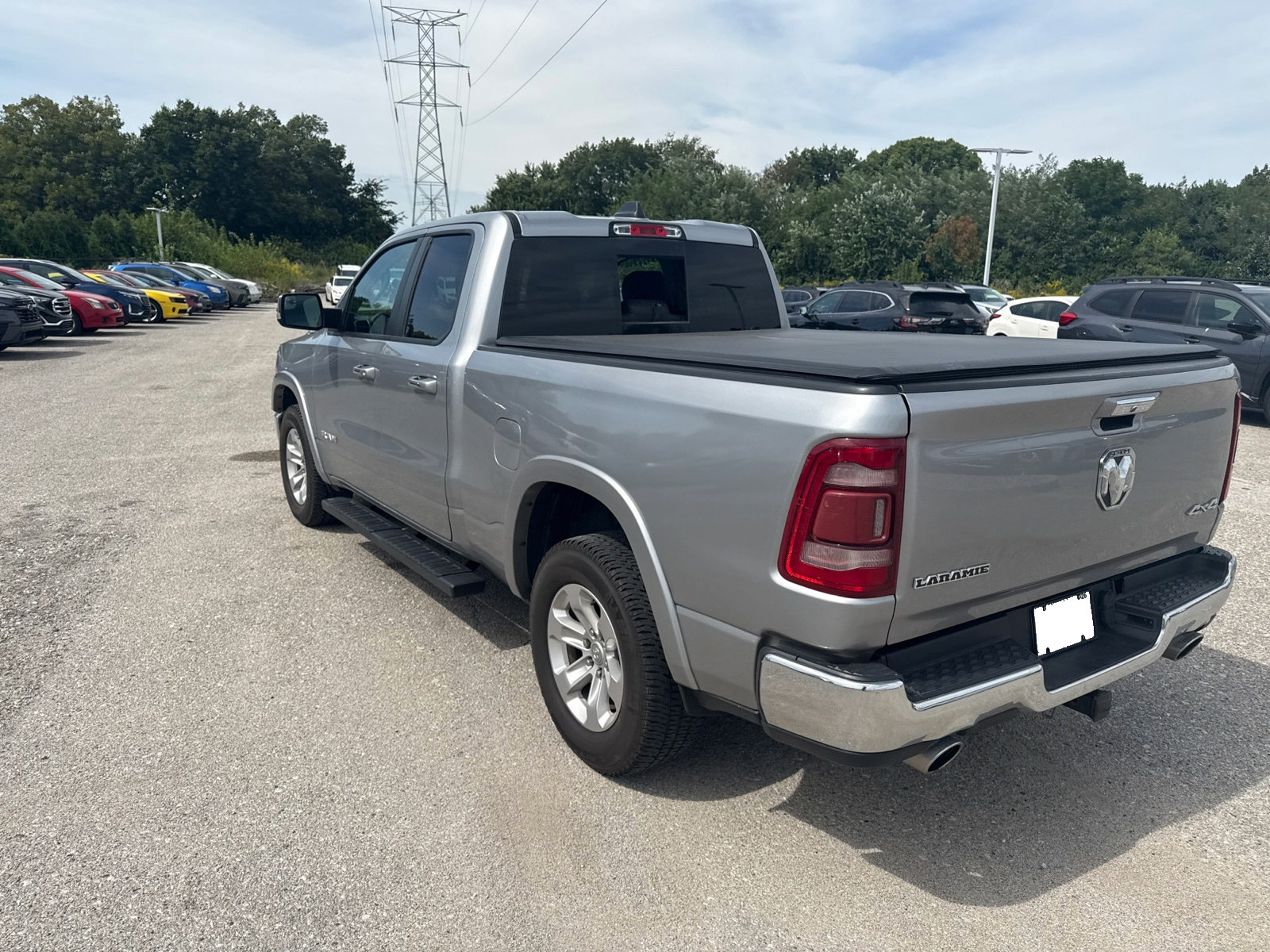 Used 2020 RAM 1500 Laramie AWD/4WD image 13