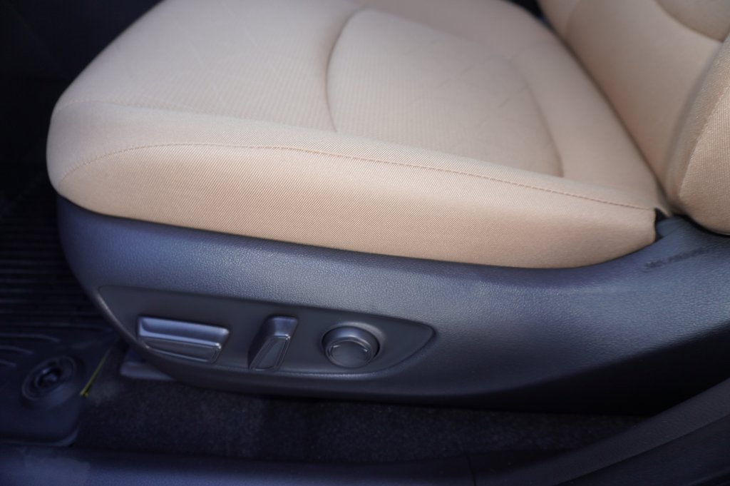 New 2025 Toyota RAV4 XLE image 9