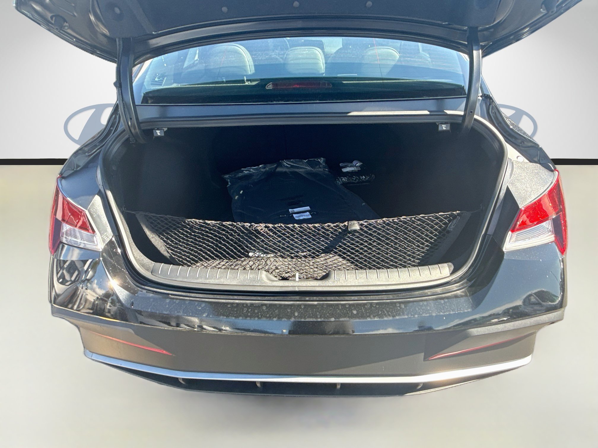 New 2026 Hyundai Elantra SEL Sport FWD image 18